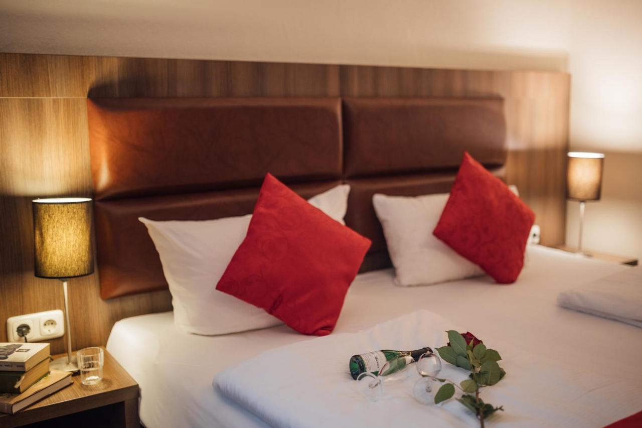 Hotel Koenigshof Αμβούργο Εξωτερικό φωτογραφία
